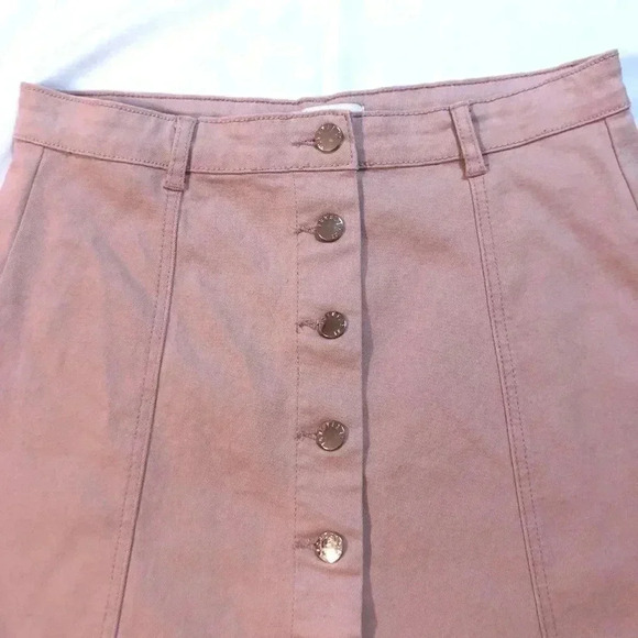 Forever 21 Button Up Mini Skirt Light Pink Ballerina Pink Women's Size 27 - Picture 2 of 7